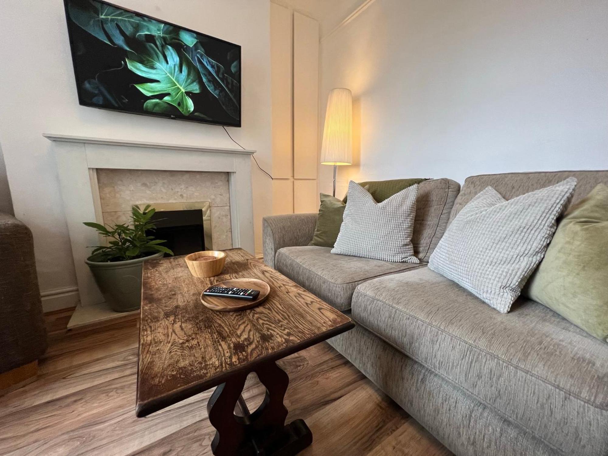 2025 Award Winner Liverpool Ivy House - 4 Bedrooms Buitenkant foto